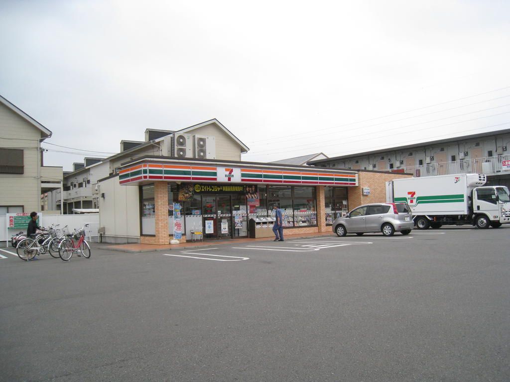 Convenience store. Seven-Eleven Tsukuba Kasuga 4-chome up (convenience store) 600m