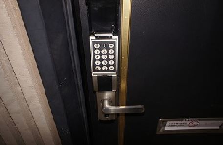 Entrance. Electronic key system