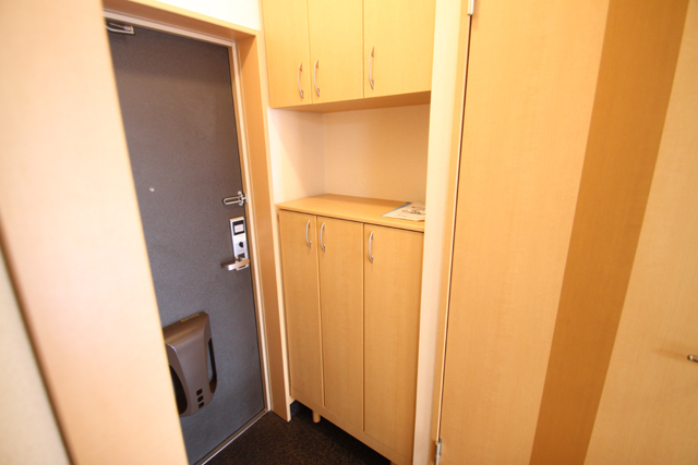Entrance. Cupboard