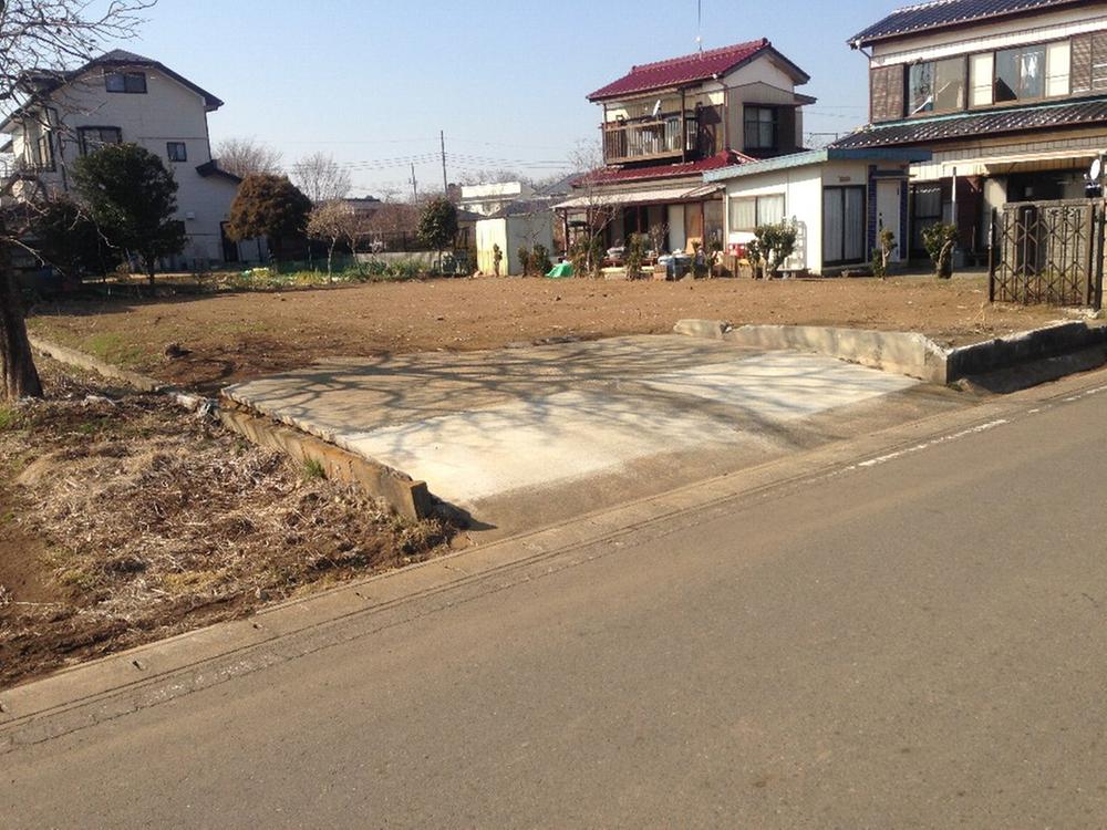 Local photos, including front road