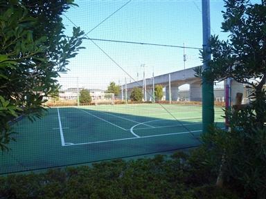Other common areas. Futsal court and tennis court