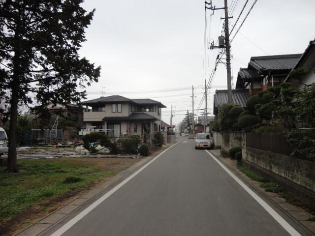 Local photos, including front road