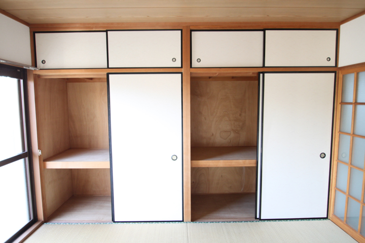Receipt. Armoire