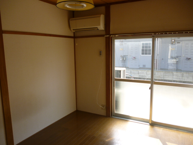Living and room