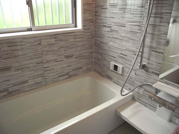 Same specifications photo (bathroom)