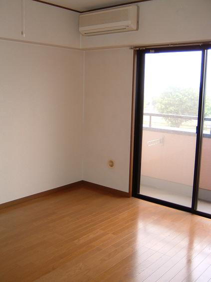 Other room space. Interior