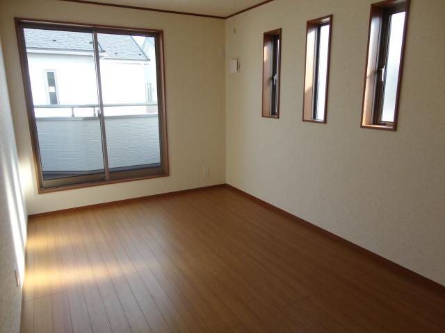 Non-living room. 2 Kaiyoshitsu third indoor (October 2013) Shooting