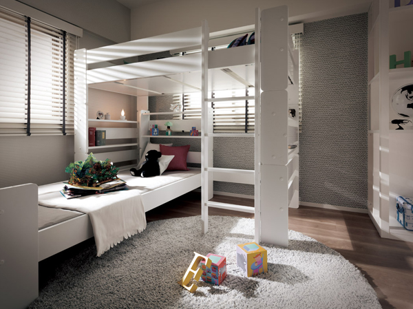 Interior.  [BED ROOM] Not only just to sleep, Design a variety of functions to help the children of self-reliance. Also attractive mastered grows. (Bg type)