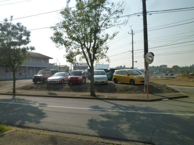 Local photos, including front road