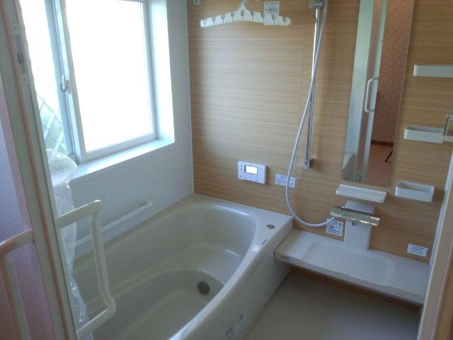 Same specifications photo (bathroom). Our construction cases
