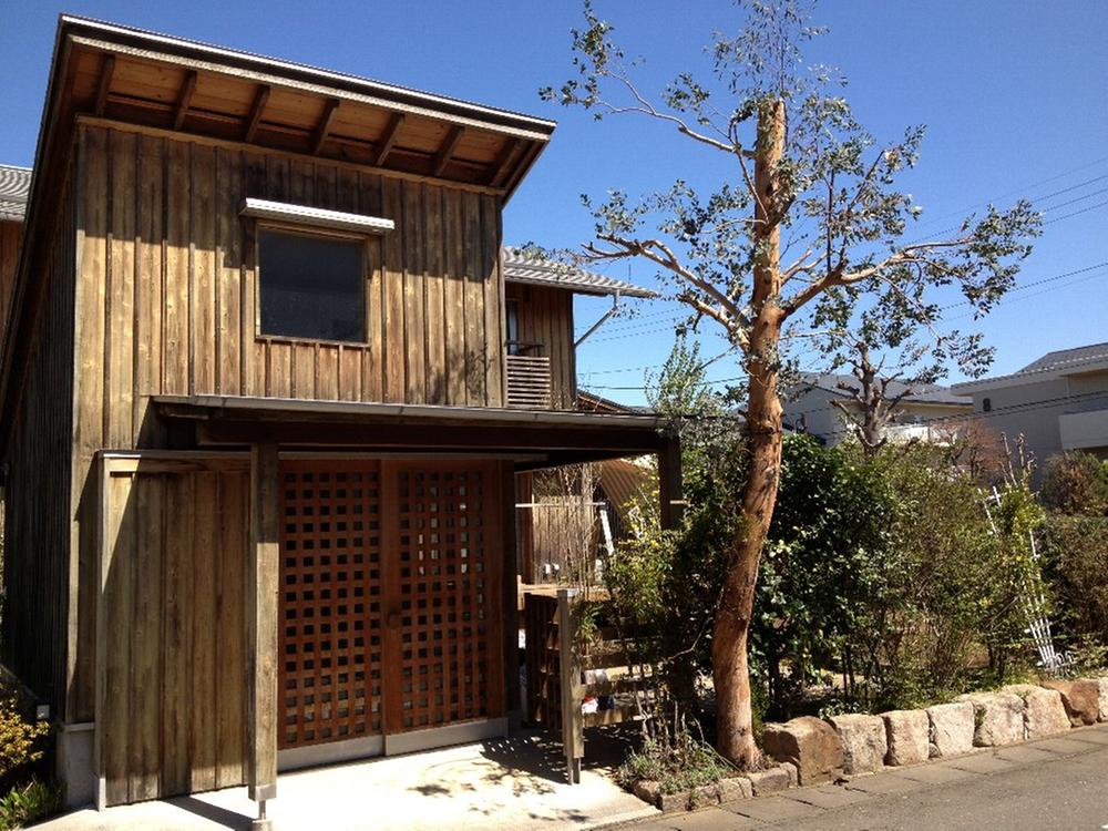 Local appearance photo. Outbuilding that can be used in the studio, etc.