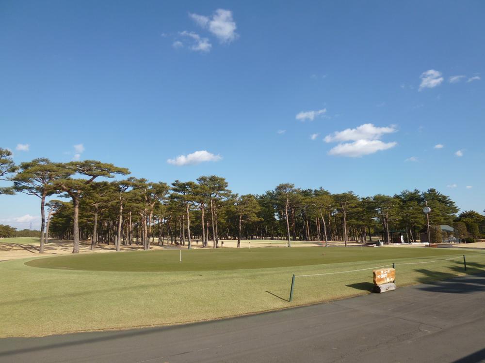 Other Environmental Photo. 540m until the Ibaraki Golf Club
