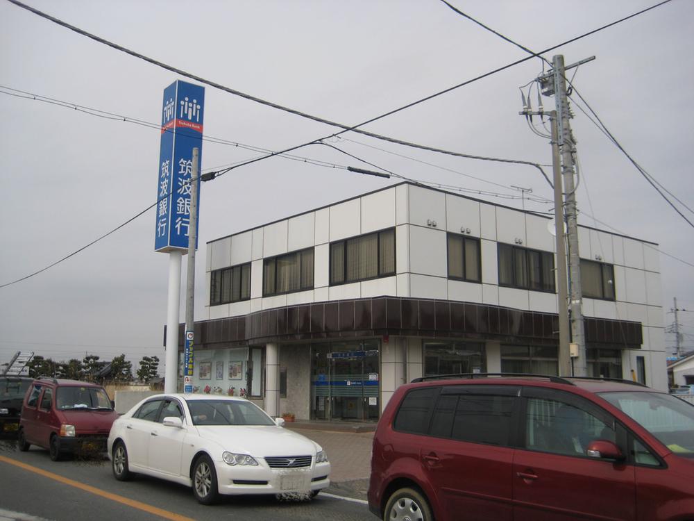 Bank. Tsukuba Bank Ina 1045m to the branch