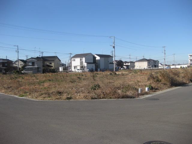 Local photos, including front road