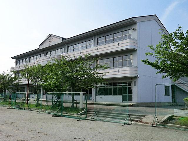 Junior high school. Tsukubamirai Municipal Kokinu until junior high school 1600m
