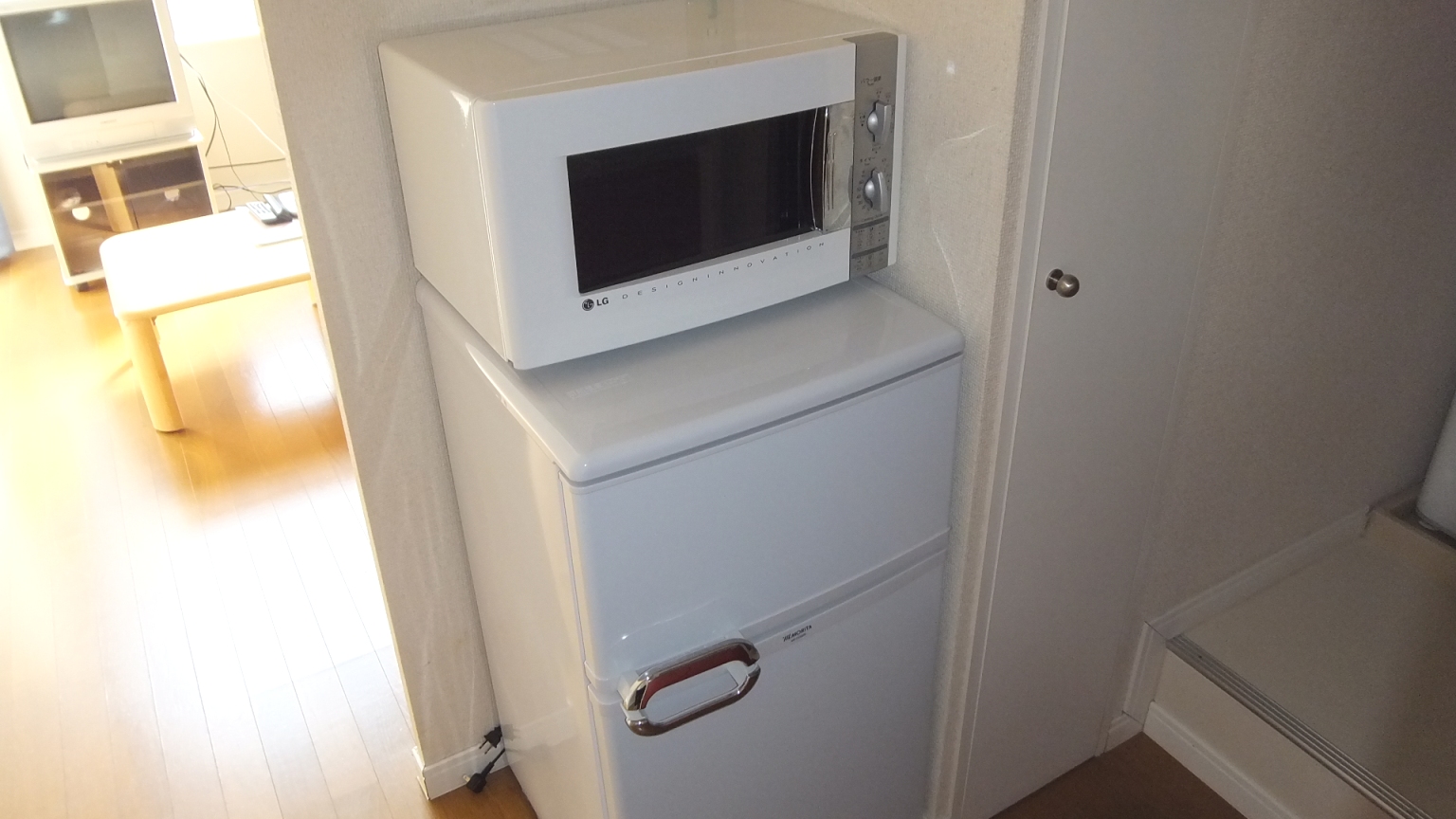 Other Equipment. microwave ・ Washing machine