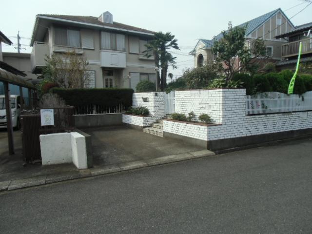 Local photos, including front road