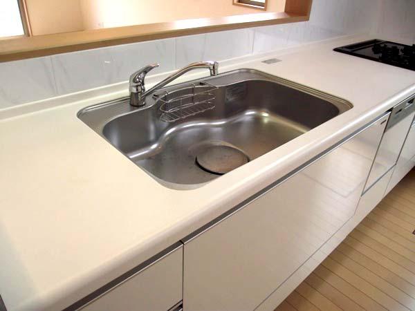Same specifications photo (kitchen)