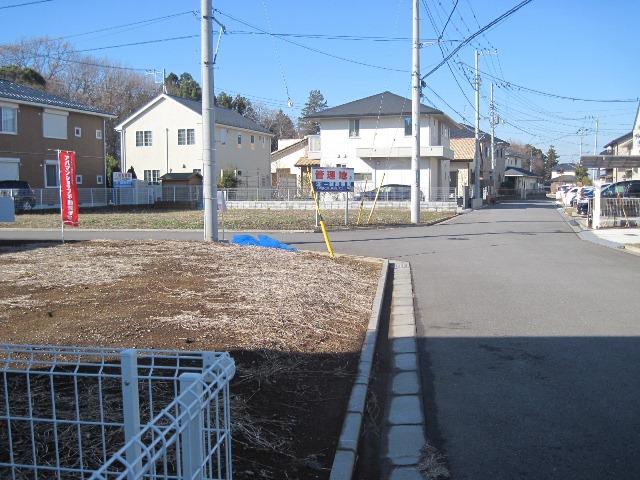 Local photos, including front road. Local (12 May 2013) Shooting Around it has become a quiet residential area.