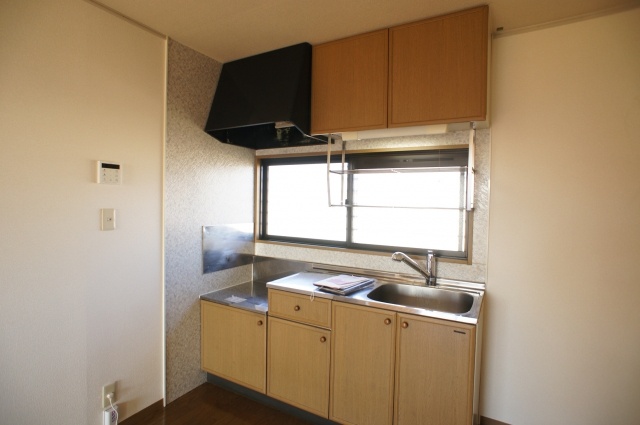 Kitchen. Bright with window Kitchen