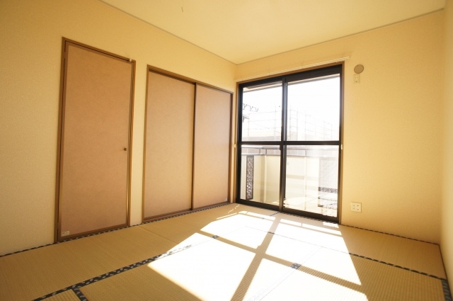 Living and room. Storage rich Japanese-style room