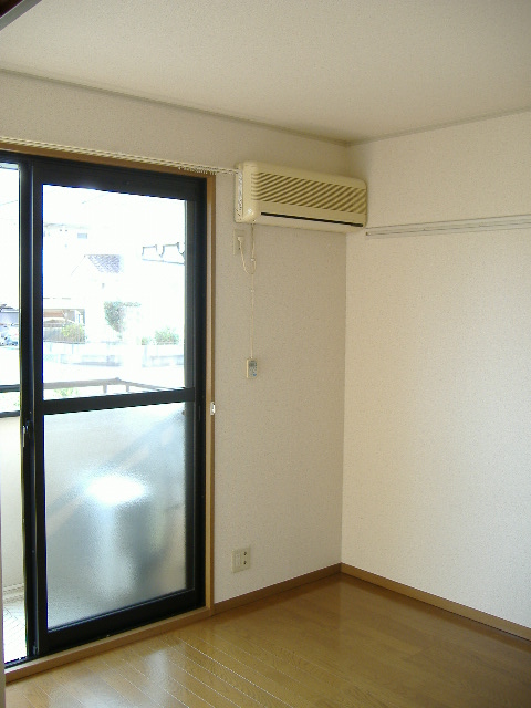 Other room space. Comfortable air-conditioned