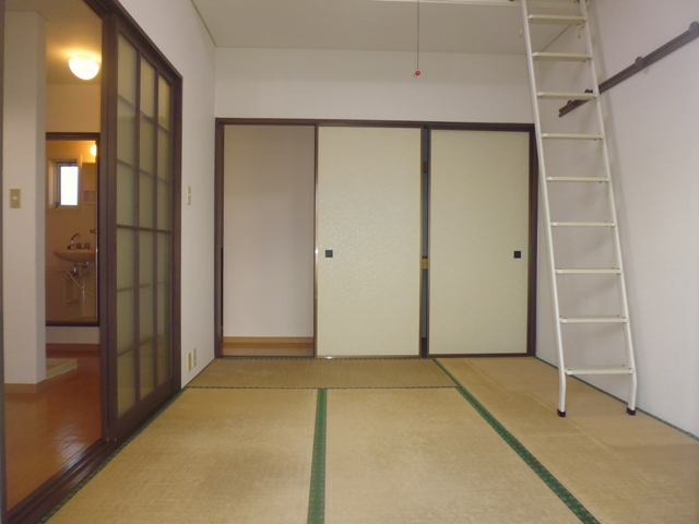 Other room space.  ※ Japanese-style room