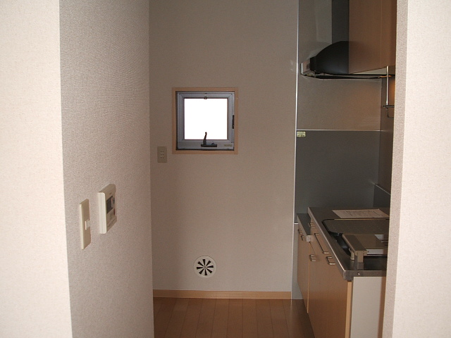 Kitchen. Spacious kitchen with window