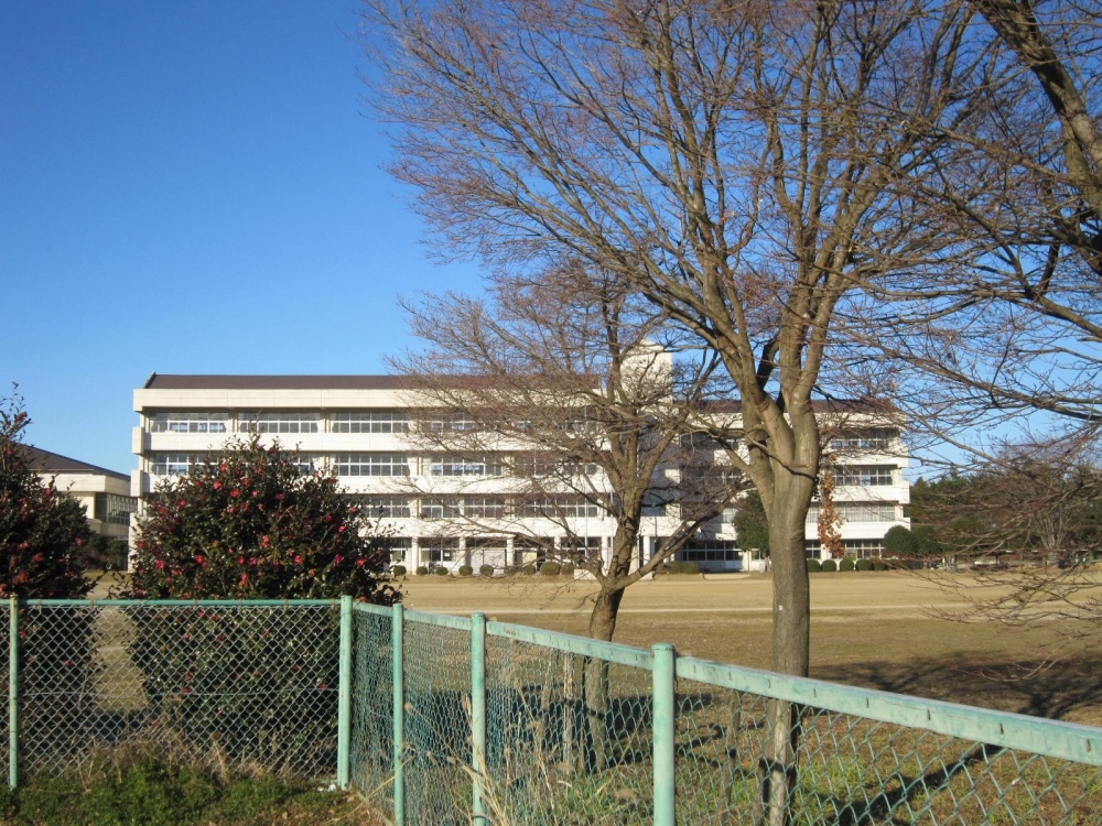 Junior high school. 3098m to Tsukuba Municipal Takasaki junior high school (junior high school)
