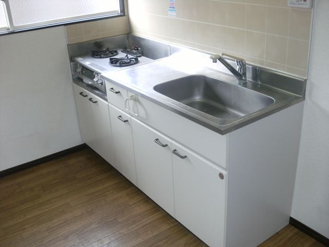 Kitchen.  ※ Gas stove installation Allowed