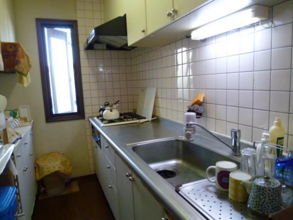 Kitchen. Kitchen which is not visible from the living room