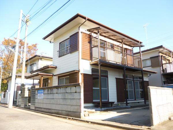 Local appearance photo. Now bright appearance in the exterior wall paint.