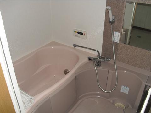 Bathroom. Indoor (July 2013) Shooting