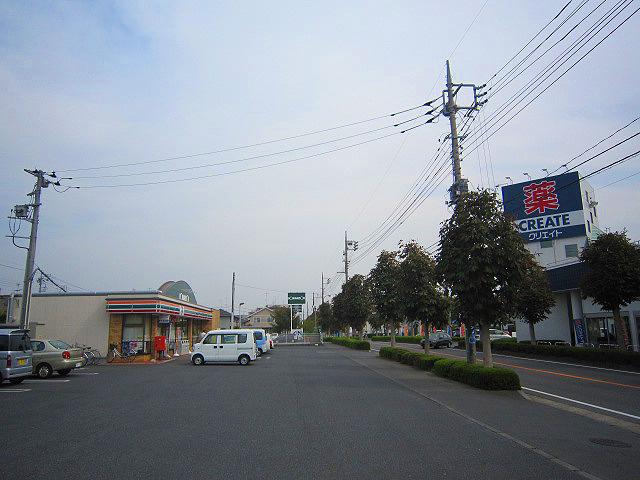 Convenience store. Seven-Eleven Ushiku to the center 450m