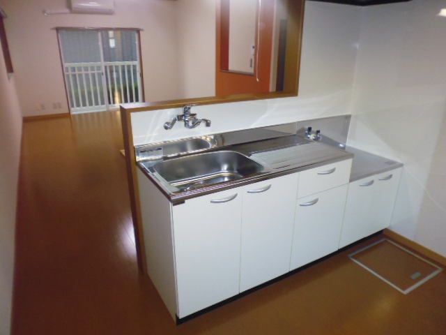 Kitchen.  ※ Face-to-face kitchen gas stove installation Allowed