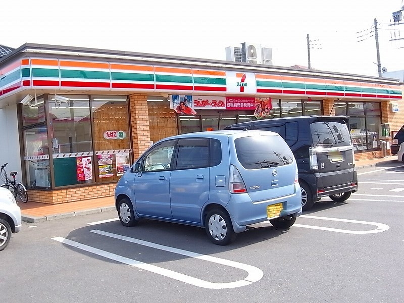 Convenience store. Seven-Eleven Ushiku Sakuradai store up (convenience store) 928m