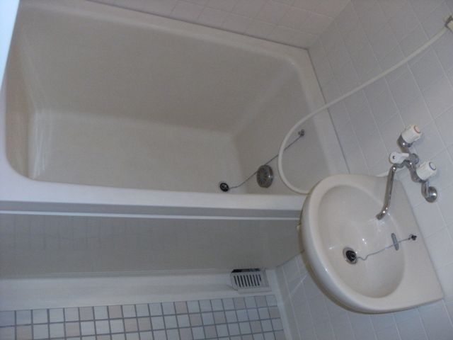 Bath.  ※ With reheating