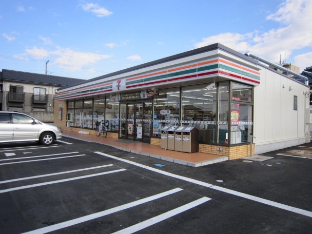 Convenience store. 576m to Seven-Eleven Ushiku Station Nishiten (convenience store)