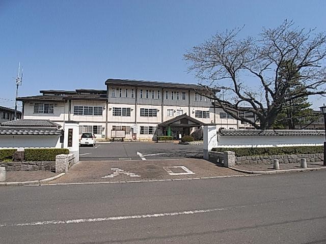 Government office. 814m to Yuki City Hall