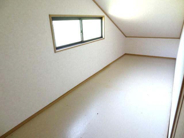 Non-living room
