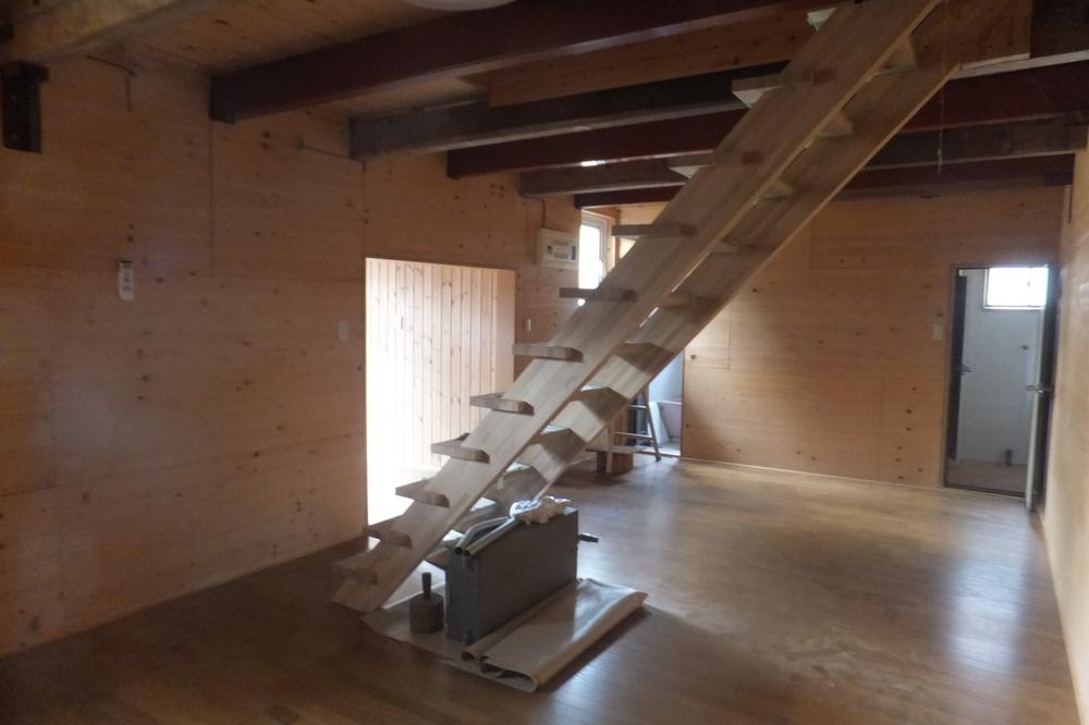 Living. Straight staircase located in the center, Interior floor ・ wall ・ Ceiling both wood renovated seller yourself construction