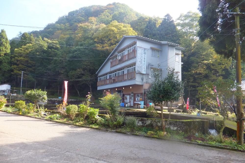 Other Environmental Photo. It is 30m property diagonally front of the shop to Yoshino tourist fishing pond. It is Mrs. elderly, Fishing course, meal, Tea is also available. 