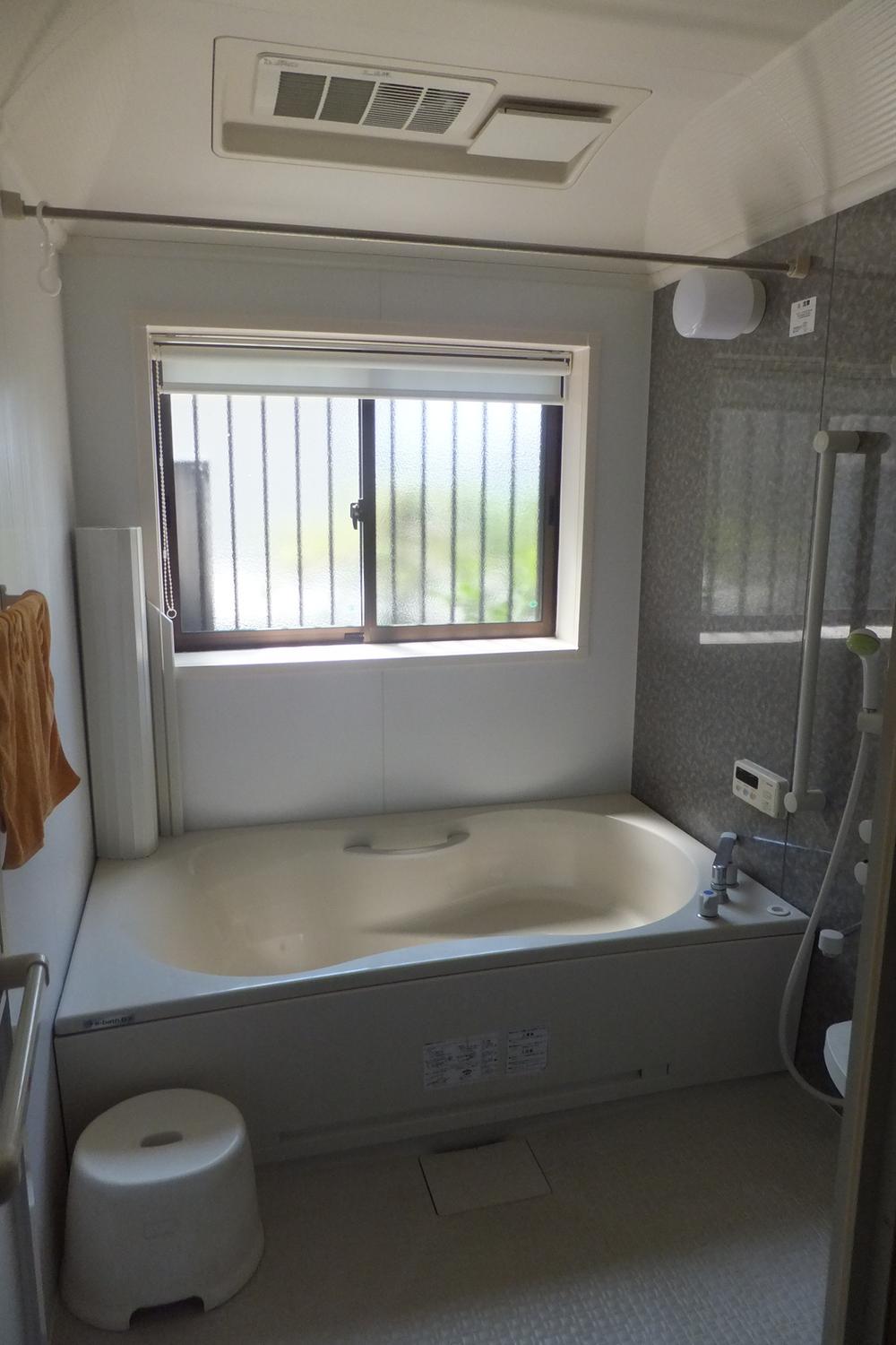 Bathroom. 1 pyeong type with with dryer exhaust fan