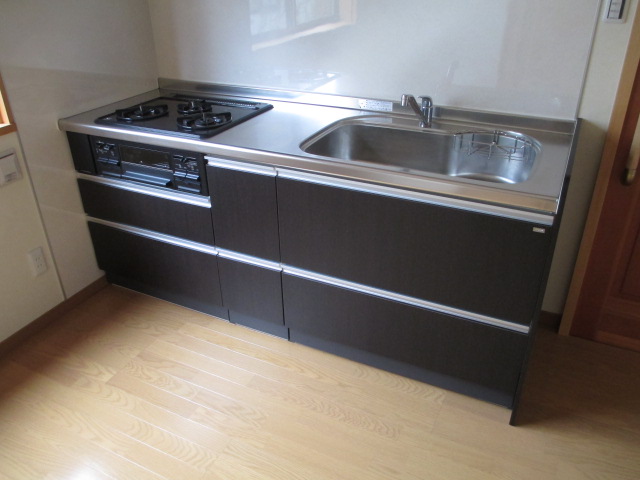Kitchen. 3-neck built-in gas hob of