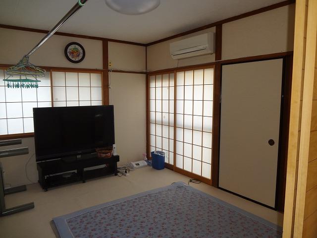 Non-living room