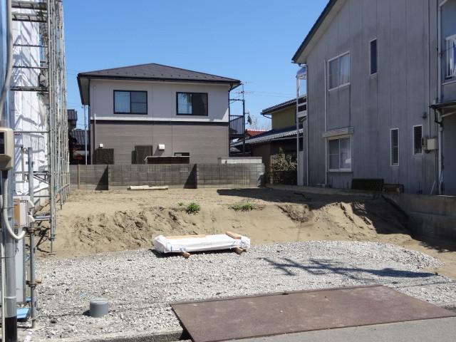 Other local. Local Photos