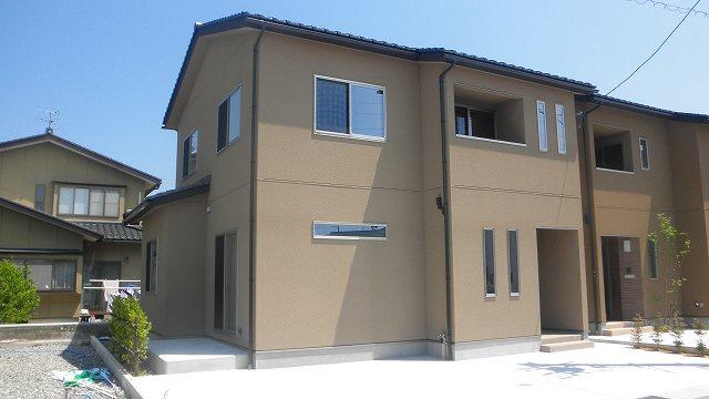 Local appearance photo. Parking four Allowed