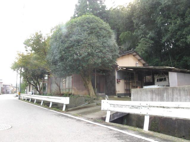 Local land photo. Morimoto elementary school, Morimoto junior high school