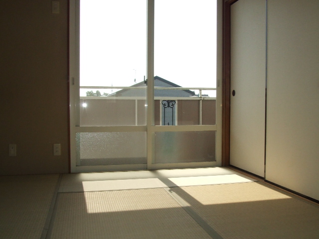 Living and room. West Japanese-style room