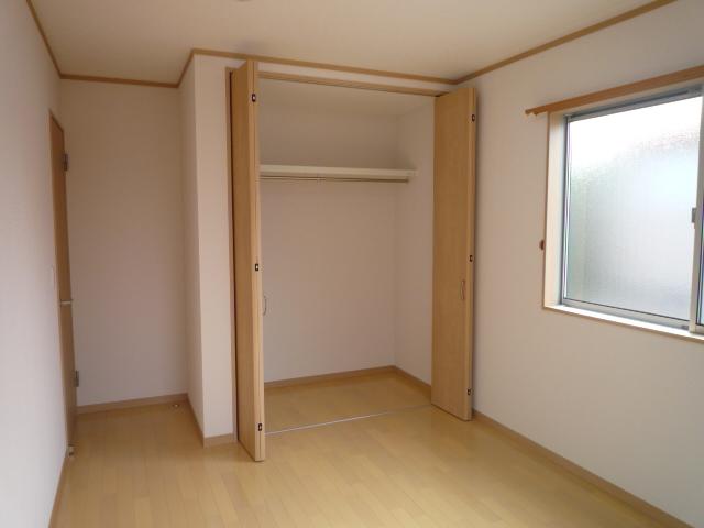 Non-living room. Indoor (11 May 2013) Shooting